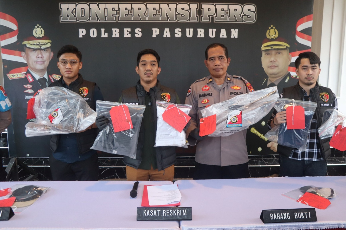 Kerap Acungkan Sajam di Jalanan, 4 Remaja di Pasuruan Ditangkap Polisi - JPNN.com Jatim
