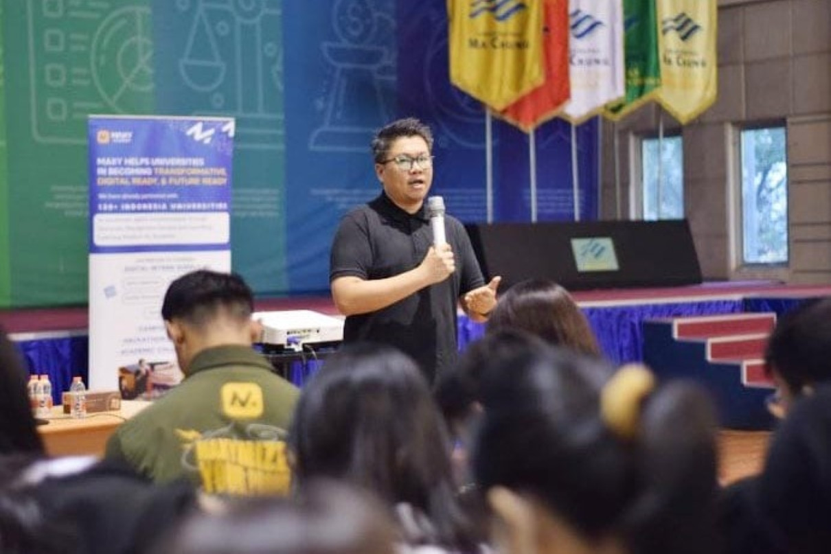 Maxy Academy Gembleng Mahasiswa Ma Chung Untuk Kesiapan Masuk Dunia Kerja - JPNN.com Jatim