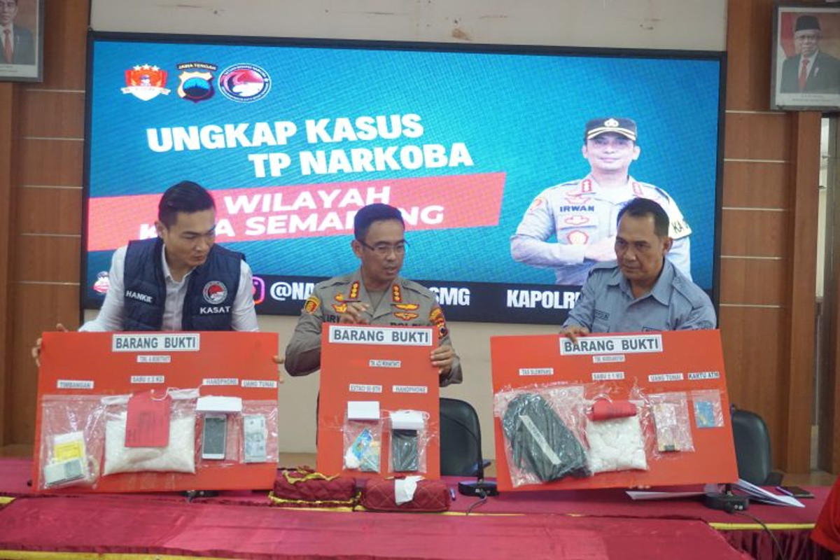 Pria Ini Ambil Sabu 2 Kg di Semarang, Akan Dijual di Pekalongan, Tetapi Gagal - JPNN.com Jateng