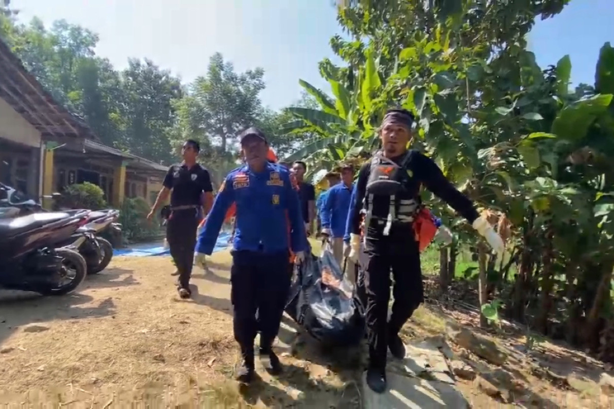 Diduga Kelelahan, Petani di Ngawi Tewas Tenggelam Saat Menyeberangi Waduk - JPNN.com Jatim