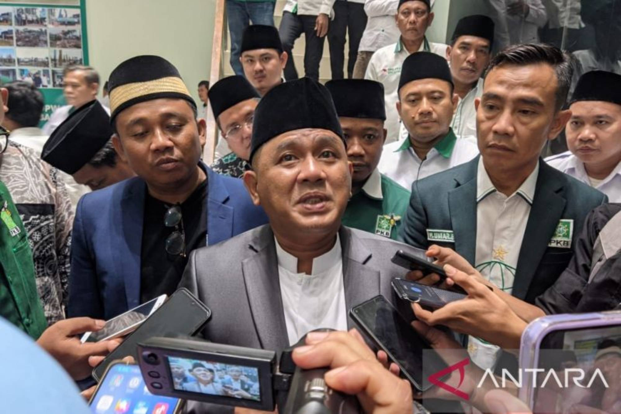 Maju di Pilgub Banten, Ahmad Syauqi Dapat Pesan dari Sang Ayah Ma’ruf Amin - JPNN.com Banten