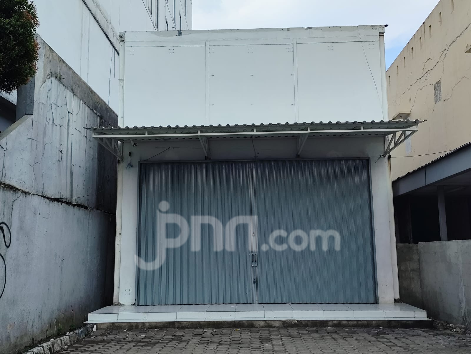 Sudah 3 Hari Kantor World App di Kota Depok Tutup - JPNN.com Jabar