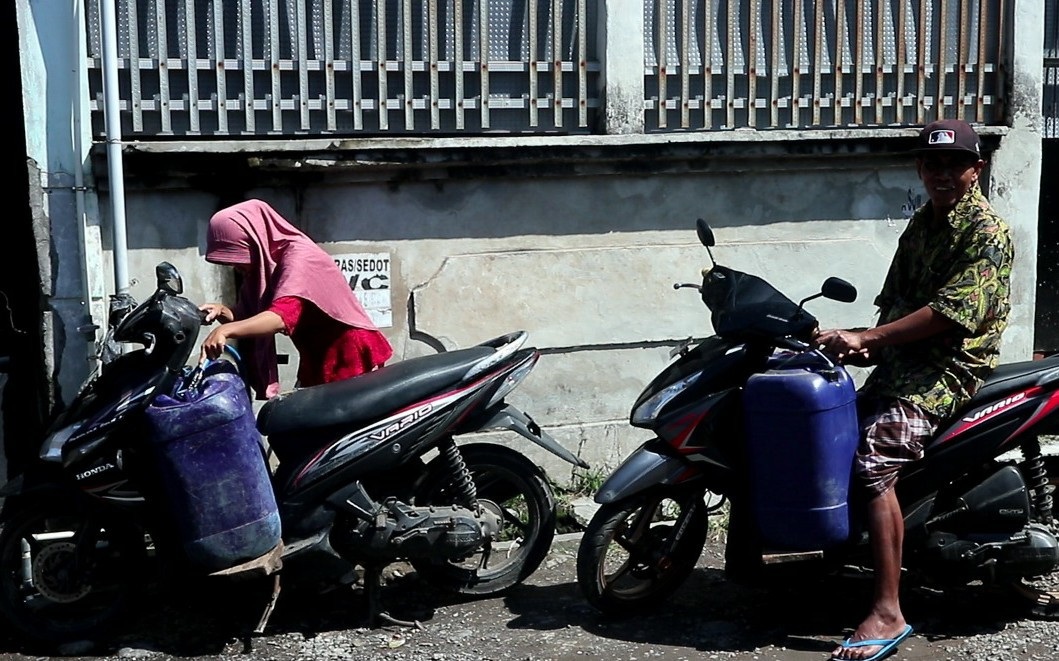 Kekeringan Melanda, Ratusan Warga di Lombok Tengah Krisis Air Bersih - JPNN.com NTB